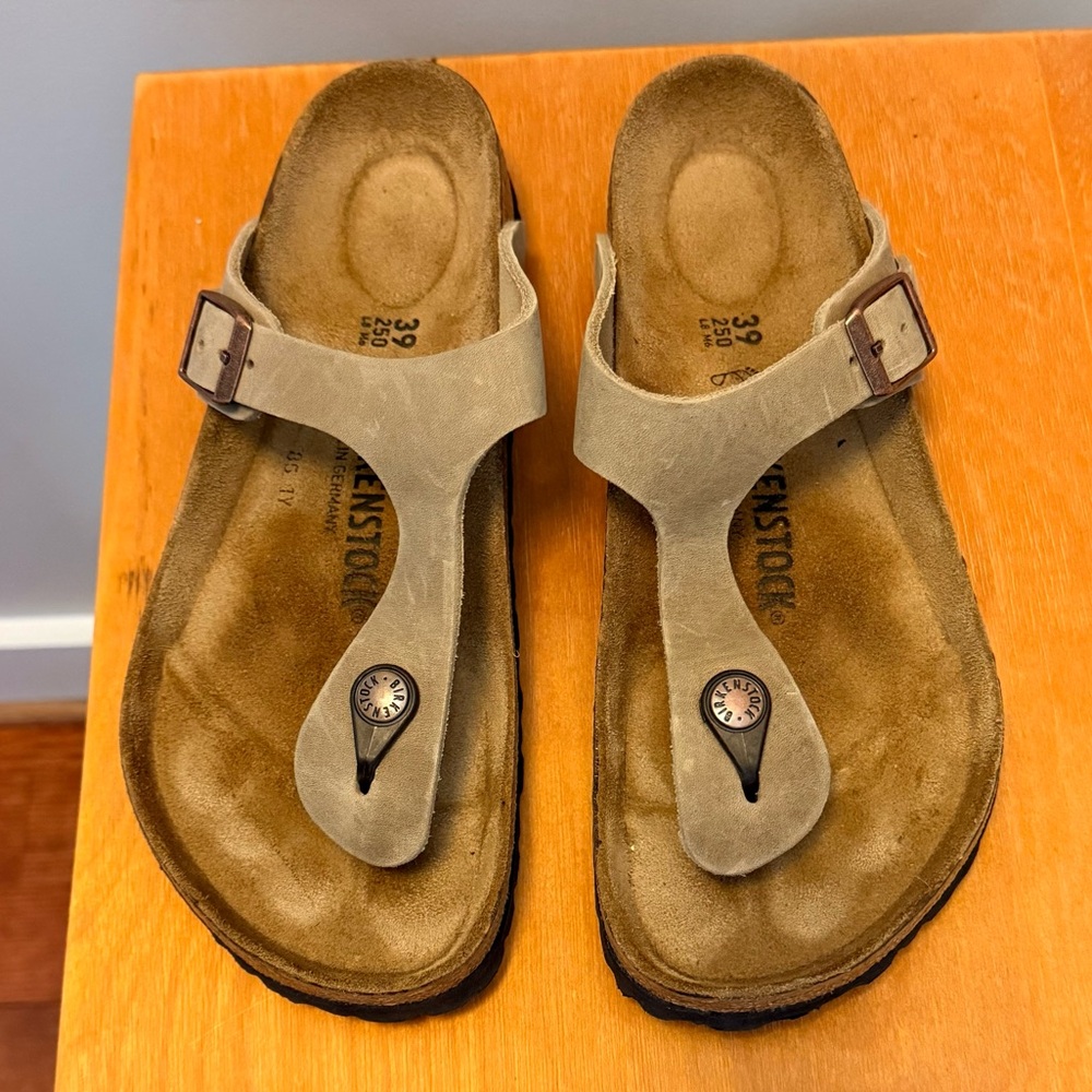 Birkenstock Oiled Leather Gizeh Thong Sandals, EU 39 tobacco brown